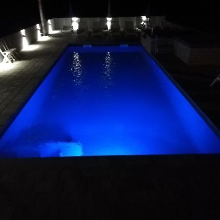 Apartment Camelia Poreč Exteriör bild