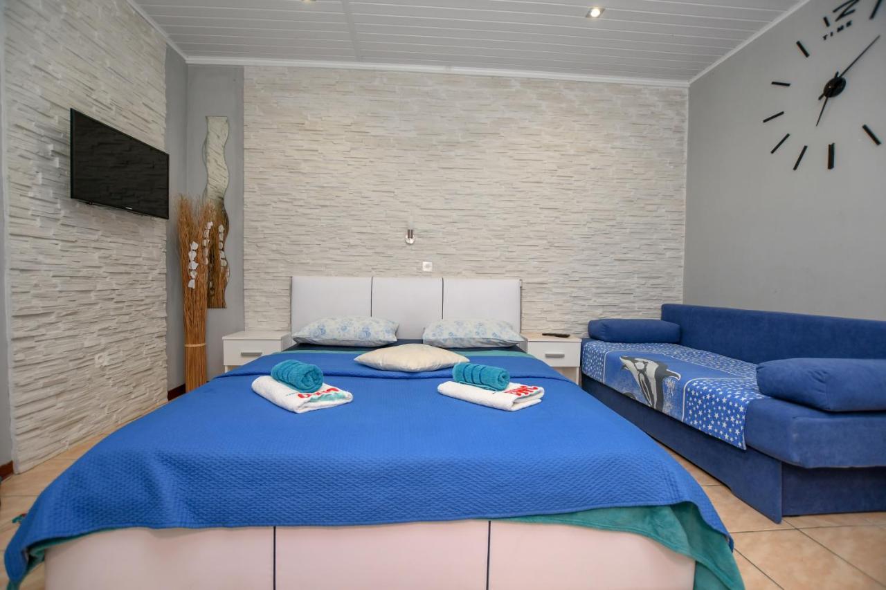 Apartment Camelia Poreč Exteriör bild