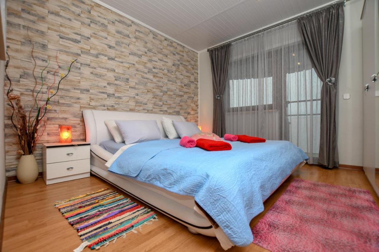 Apartment Camelia Poreč Exteriör bild