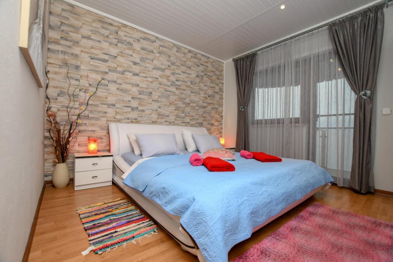 Apartment Camelia Poreč Exteriör bild