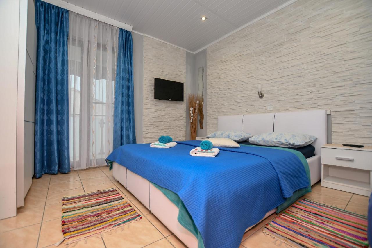 Apartment Camelia Poreč Exteriör bild
